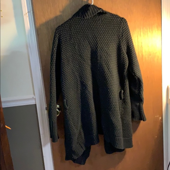 Cardigan - Picture 2 of 2